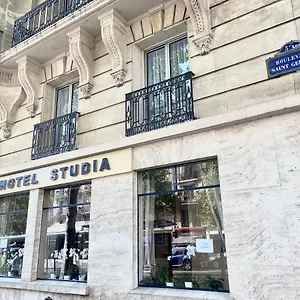 Otel Studia, Paris